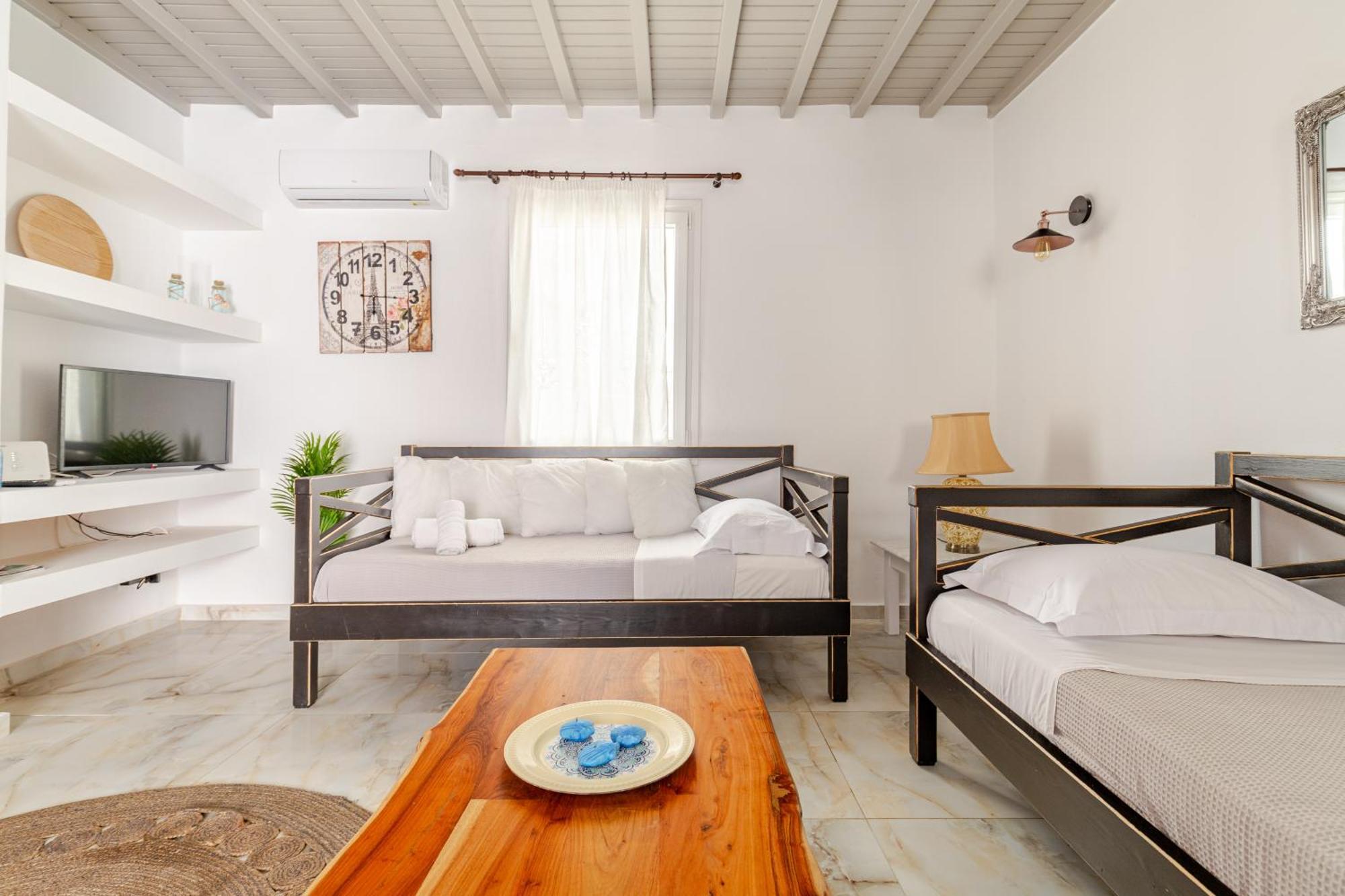 Elenitas Beach House In Ornos Extérieur photo